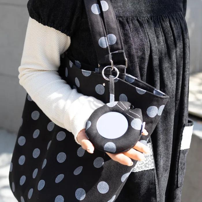 King Dot Peddler Bag