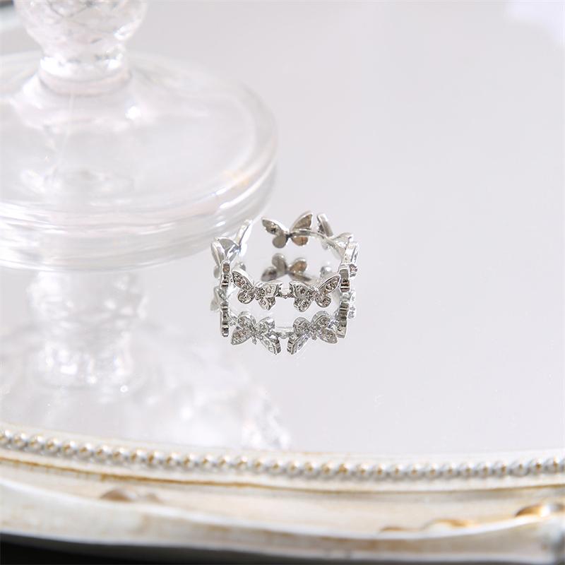 Kpop Silver Color Rings Set Y2K Crystal Heart Rings for Women Hollow Trendy Fashion Jewerly Emo Rings Accessories