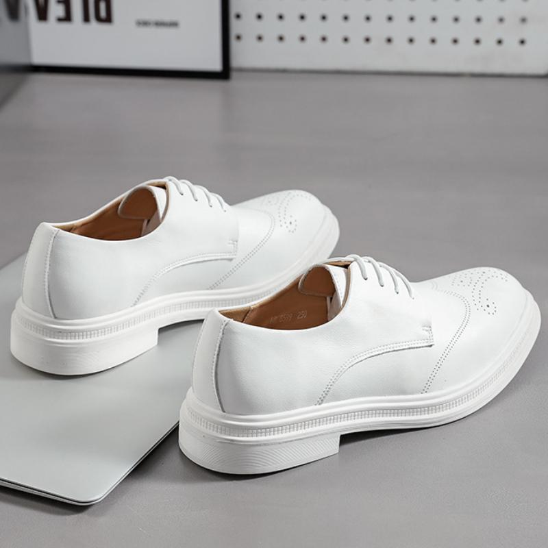 Pantofi Oxford din piele pentru bărbați Pantofi formali respirabili pentru bărbați Pantofi Brogue de birou pentru bărbați cu șireturi Talpă groasă Alb Pantofi de rochie de afaceri