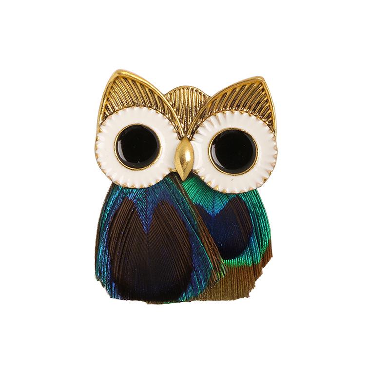 Charming Owl Rhinestone Brooch: Versatile Animal Corsage for Clothing and Bags