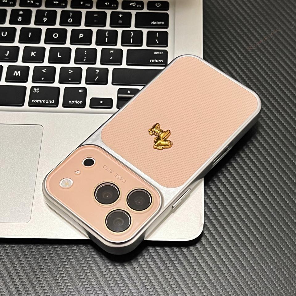 

3D Lucky Horse Cloth Big Window Phone Case For iPhone 15 14 16 17 Pro Max 17Pro Official Shockproof Len Camera Protector Cover For iPhone 13