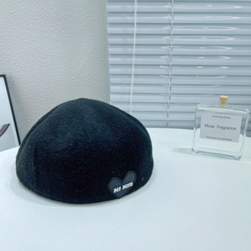 New Autumn and Winter Beret Female Painter Hat Big Head Circumference Warm Tweed Love and Wear Baseball Cap Back