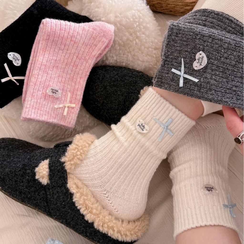 Thickened Buttons, Korean Bows, Gray Wool Socks, Love Girl Socks, Piles Of Socks