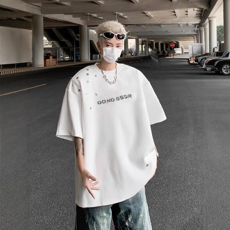 

Men s Oversized Black T-shirt Rivet Decor Letter Print Loose Fit Short Sleeve Streetwear Top M белый