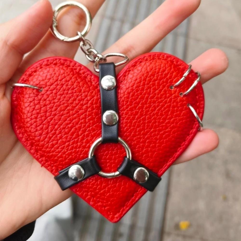 Gothic Leather Heart Keychain Y2K Bag Pendant Creative Rivet Heart Bag Charm  Birthday Gift