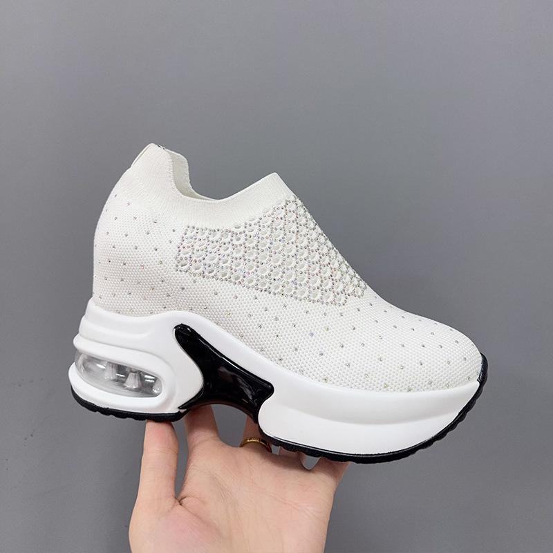Inner heightening platform women's shoes 2025 autumn new lightweight breathable fly-woven shoes running shoes air cushion sports and leisure women's
