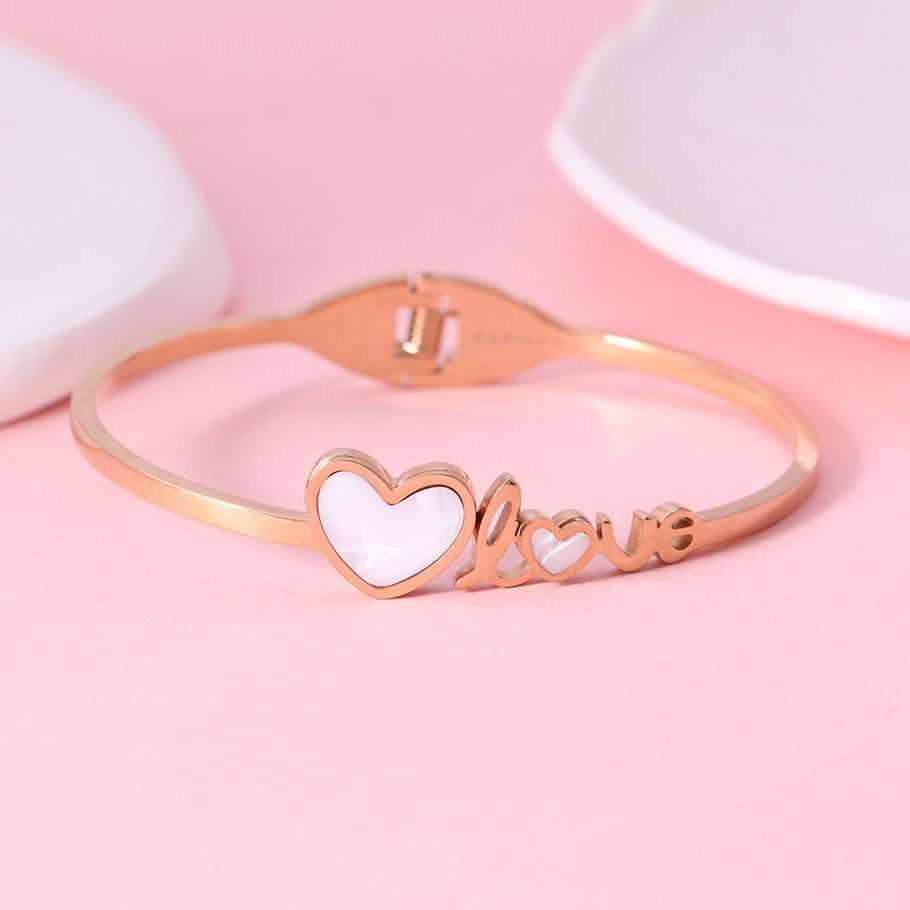 European & American Style Heart Stainless Steel LOVE Women's Luxury Bracelet