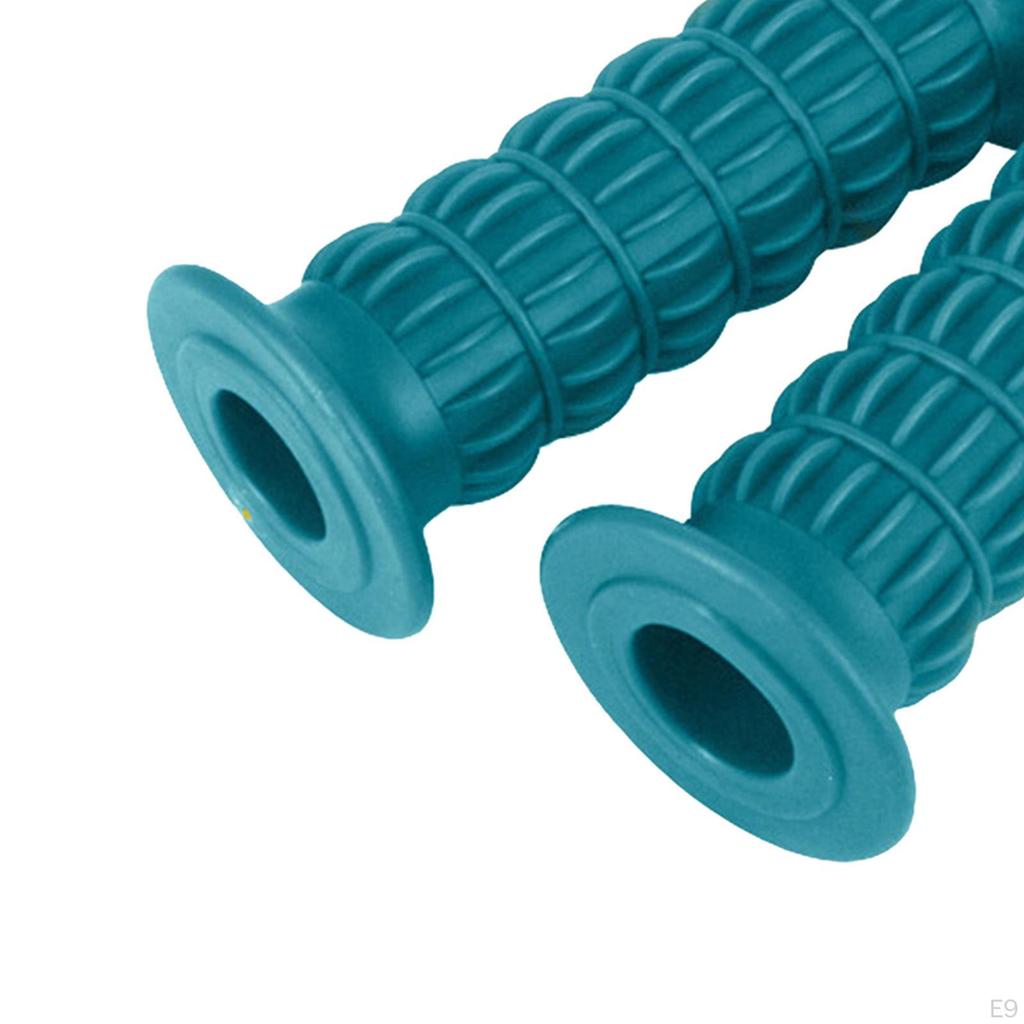 Ergonomic Motorcycle Handlebar Grips for Enhanced Comfort and Control