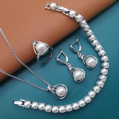 Cuillère Bijoux Style Coréen Simple Collier Perle Chaîne Clavicule Boucles d'Oreilles Boucles d'Oreilles Ensemble Quatre Pièces