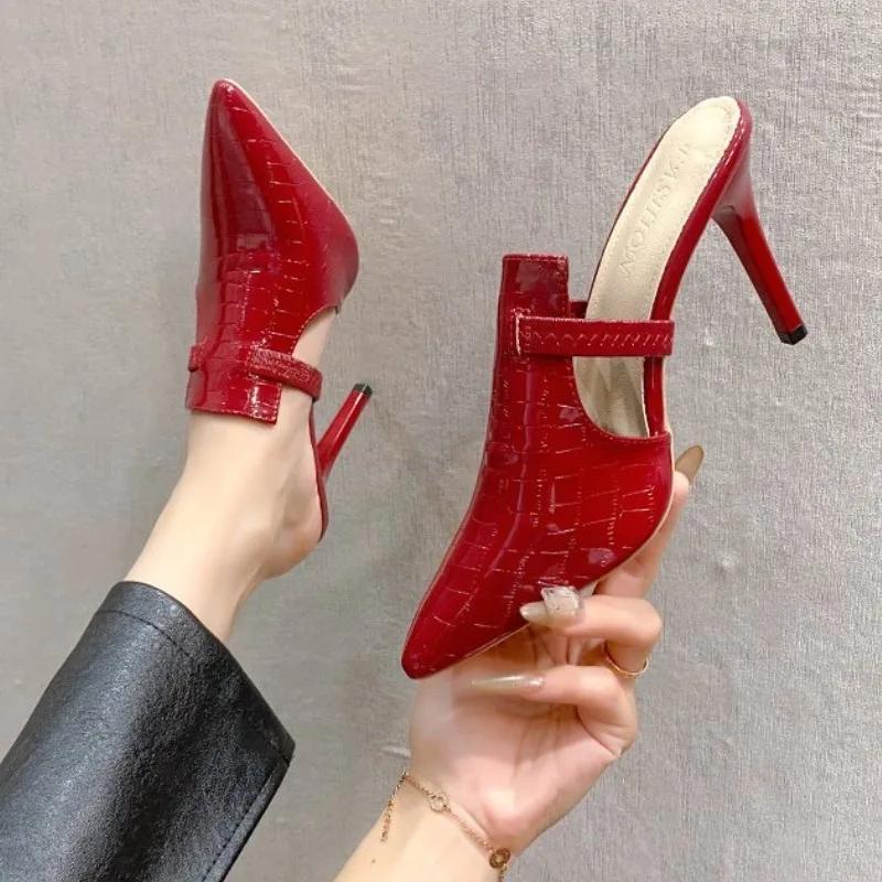 Fashion 2025 New style Baotou type high-heeled shoes pointy heel 8.5CM comfortable casual wear fashion sandals Hollow sexy single shoes