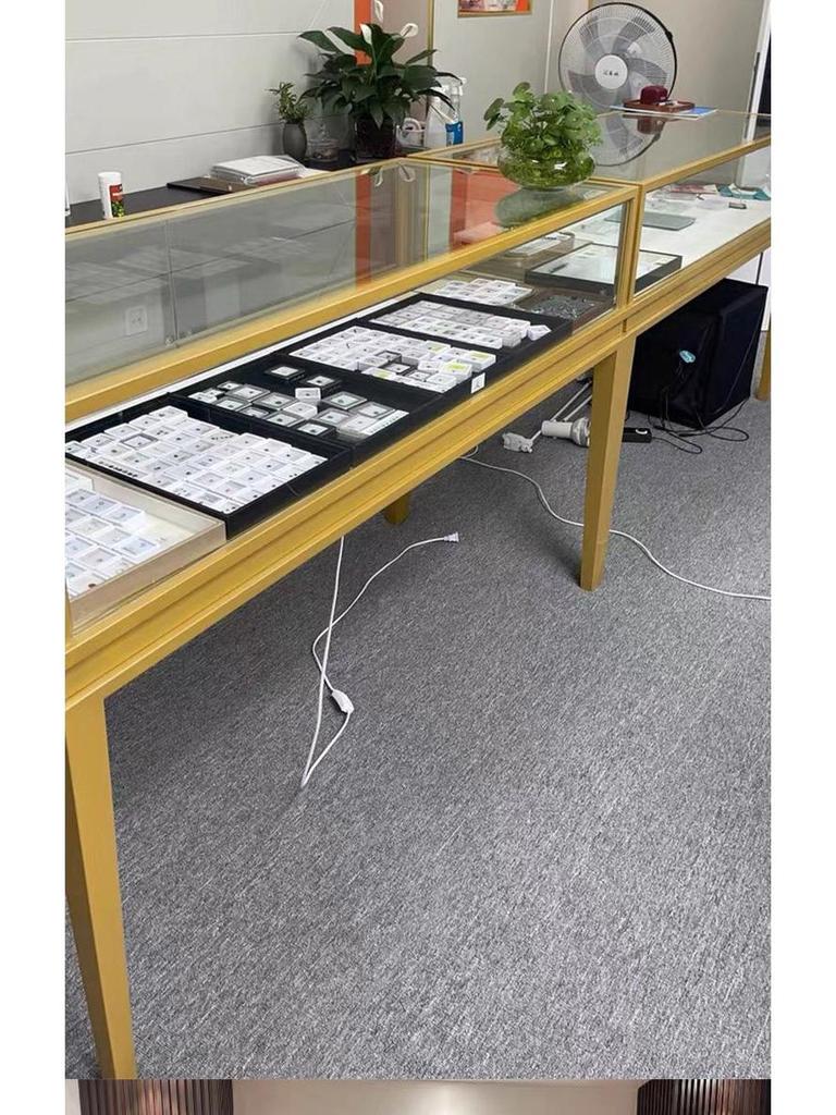 Luxury Gold Jewelry and Jade Eyewear Display Cabinet
