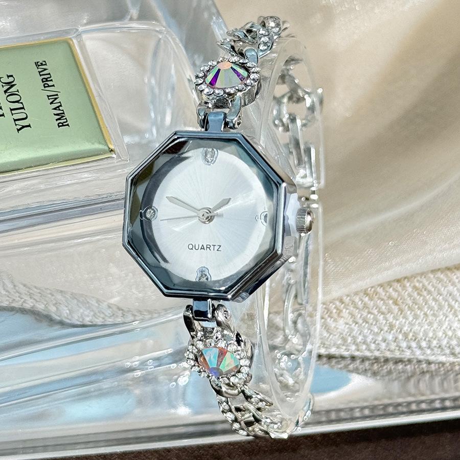New Retro Women Watches Light Luxury Brand Octagonal Diamond Studded Dial Rainbow Bracelet Quartz Wristwatch Female Clock