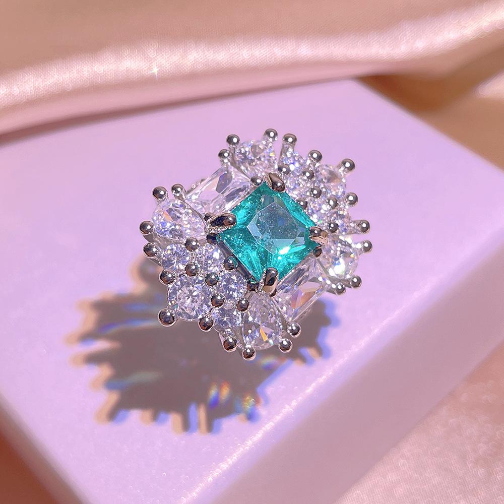 Exquisite Jewelry Set Paraípa Crown Square Stud Earrings Flower Zircon Ring Women's Three-piece Party Wedding Birthday Gift