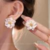 Silver Needle Retro French Flower Earrings Women's High Sense Niche Temperament Pearl Stud Earrings Ins Style Earrings