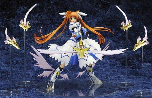 Magical Girl Lyrical Nanoha StrikerS Takamachi Nanoha Exceed Mode (1/7 Scale PVC Painted Finished Figure)