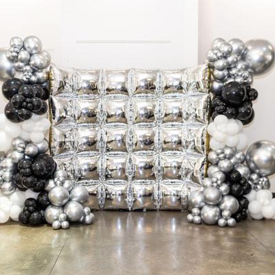 50 Stück Quadratische Folienballons Wandhintergrund Doppelseitige Metallic-Ballons Bogen-Set für Junggesellinnenabschied Hochzeitstag Geburtstag Babyparty Deko