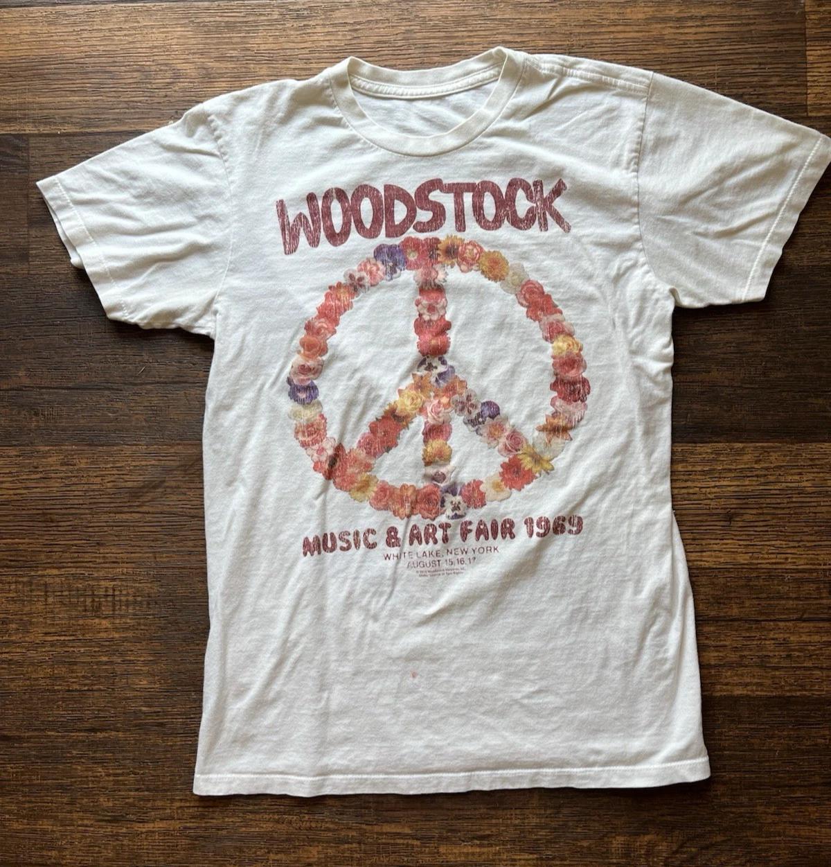 Women’s Woodstock T-Shirt White Spell-Out XS 60s Music Hippie BOHO Festival NY 3XL