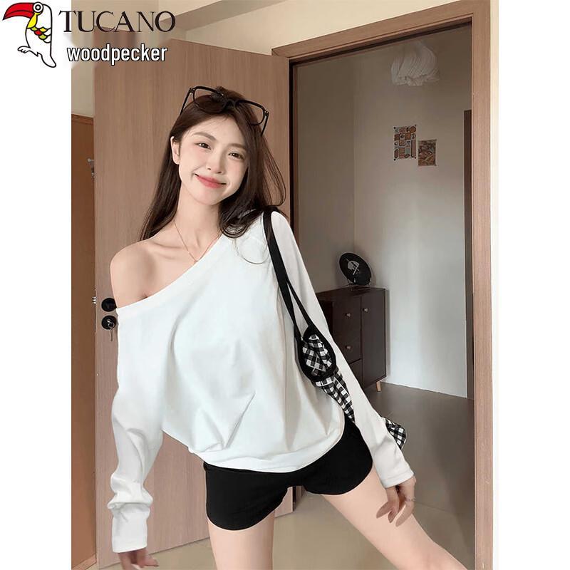 Women s Asymmetrical One-Shoulder Long-Sleeve T-Shirt M