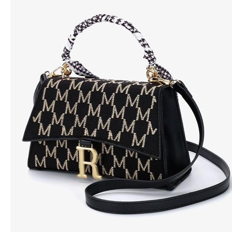 

Портативная маленькая квадратная сумка Новая сумка через плечо чёрный