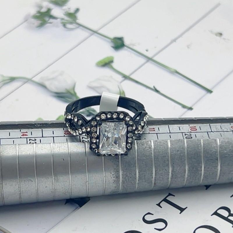 

Elegant Black Plated Couple Ring Set for Men Women Square Cut Zirconia Statement Zircon Perfect Gift for Engagement Wedding 8 белый