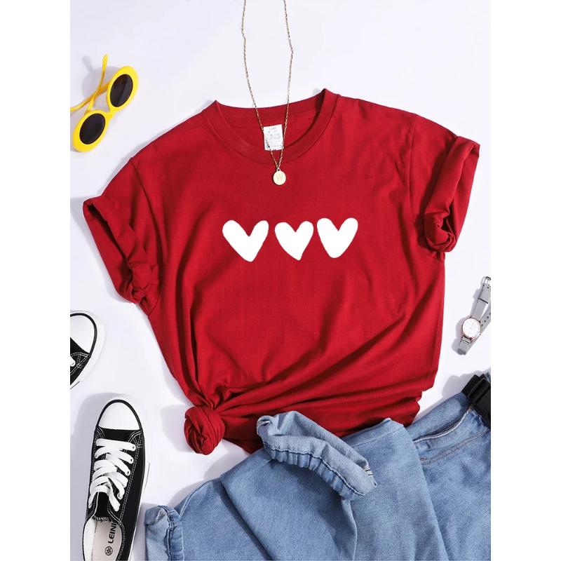 

Plus Size Black Heart Tshirt All-Match Summer Comfortabletee Shirt Street Softtee Tops Short Sleeve Essential Women Men Tshirts 5XL
