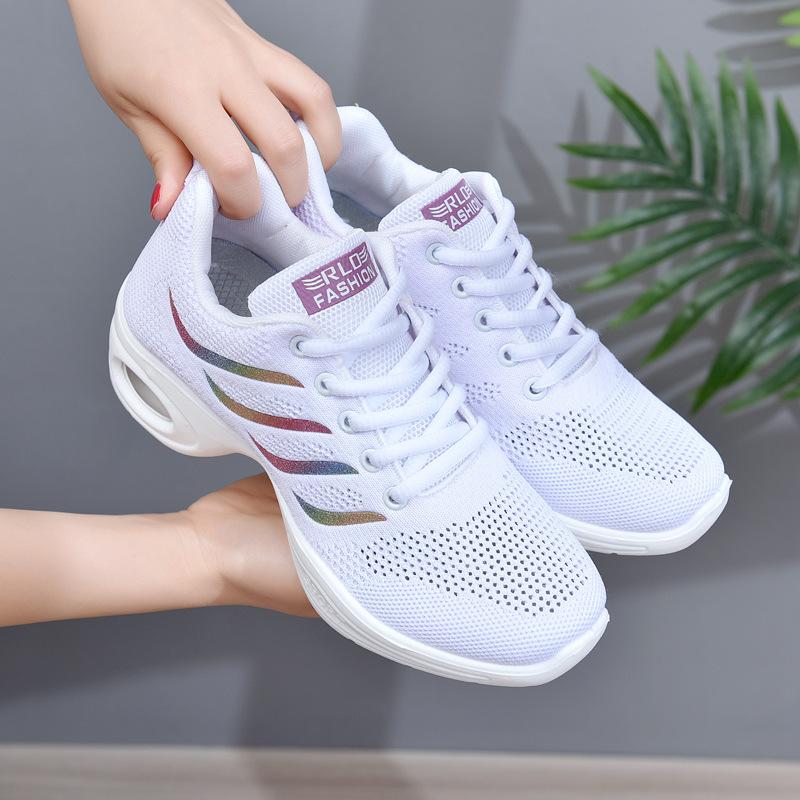 

Танцевальная обувь женская женская современная мягкая подошва джазовые кроссовки сетчатые дышащие легкие женские туфли для танцев фитнеса 35