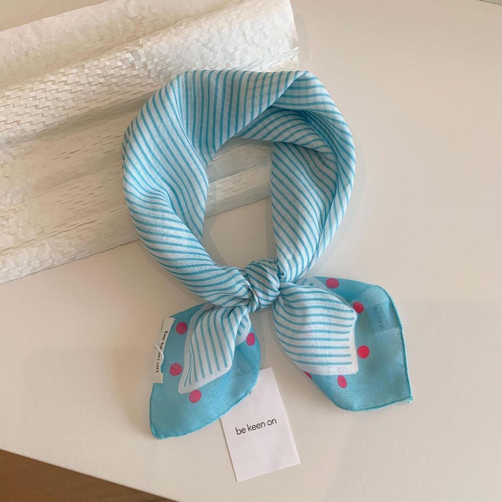 Blue Women's Headscarf: New Spring/Summer Style, High-End Feel, Breathable, Versatile, Trendy Triangle Scarf.