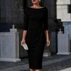 Europäische und amerikanische Damenbekleidung, ein schulterfreies, figurbetontes Hüftkleid mit sieben Viertellängen, gefaltetes Temperament-Bankettkleid, Größe M und L