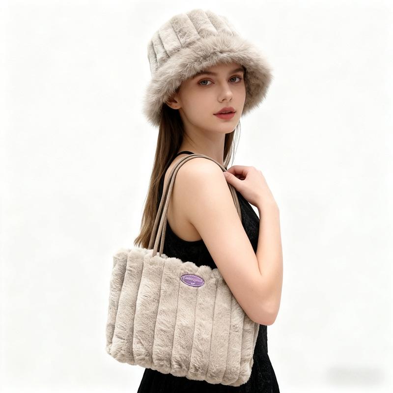 Women's Plush Crossbody Bag - Large Capacity, Solid Color, Versatile Tote
