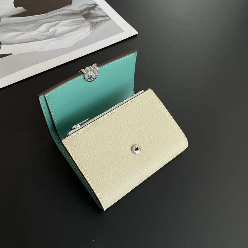 New Genuine Leather Women's Wallet With Palm Pattern Leather Short Design Three Fold Fashionable Hollow Out Flower Mother Of Pearl Color Wallet