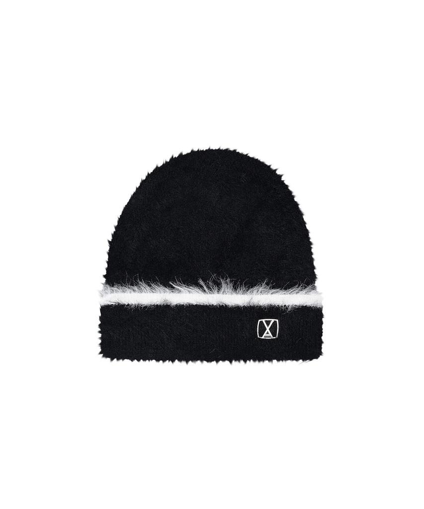 Bajal Va Square Studded Hairy Beanie Black