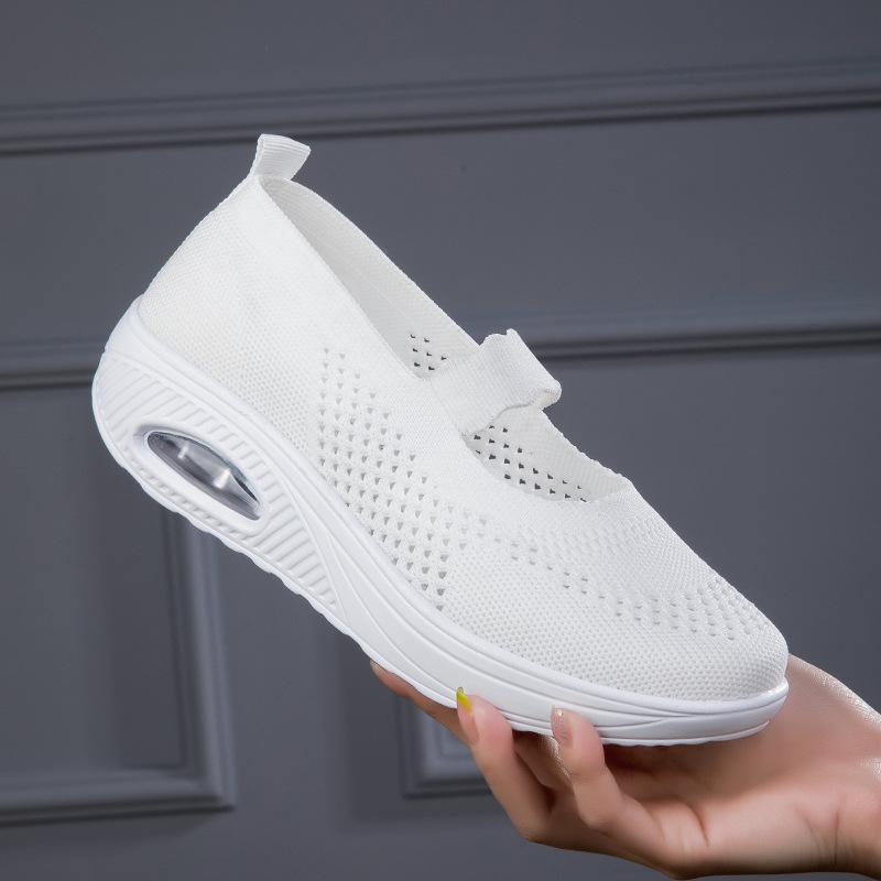 Fliegende gewebte Schaukel Schuhe Damen Fußabdeckung dicke Sohle erhöhend Luftpolster neue Freizeitschuhe Mesh atmungsaktive lässige Damenschuhe
