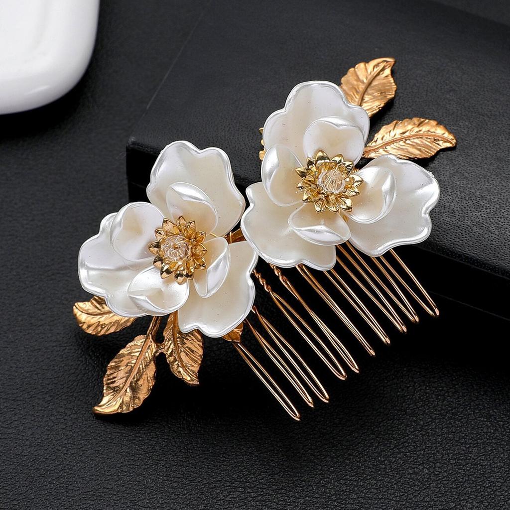 Bridal Hair Comb with White Lotus Decor Wedding Elegant Alloy Comb Barrette for Princess Party Favors Accessories