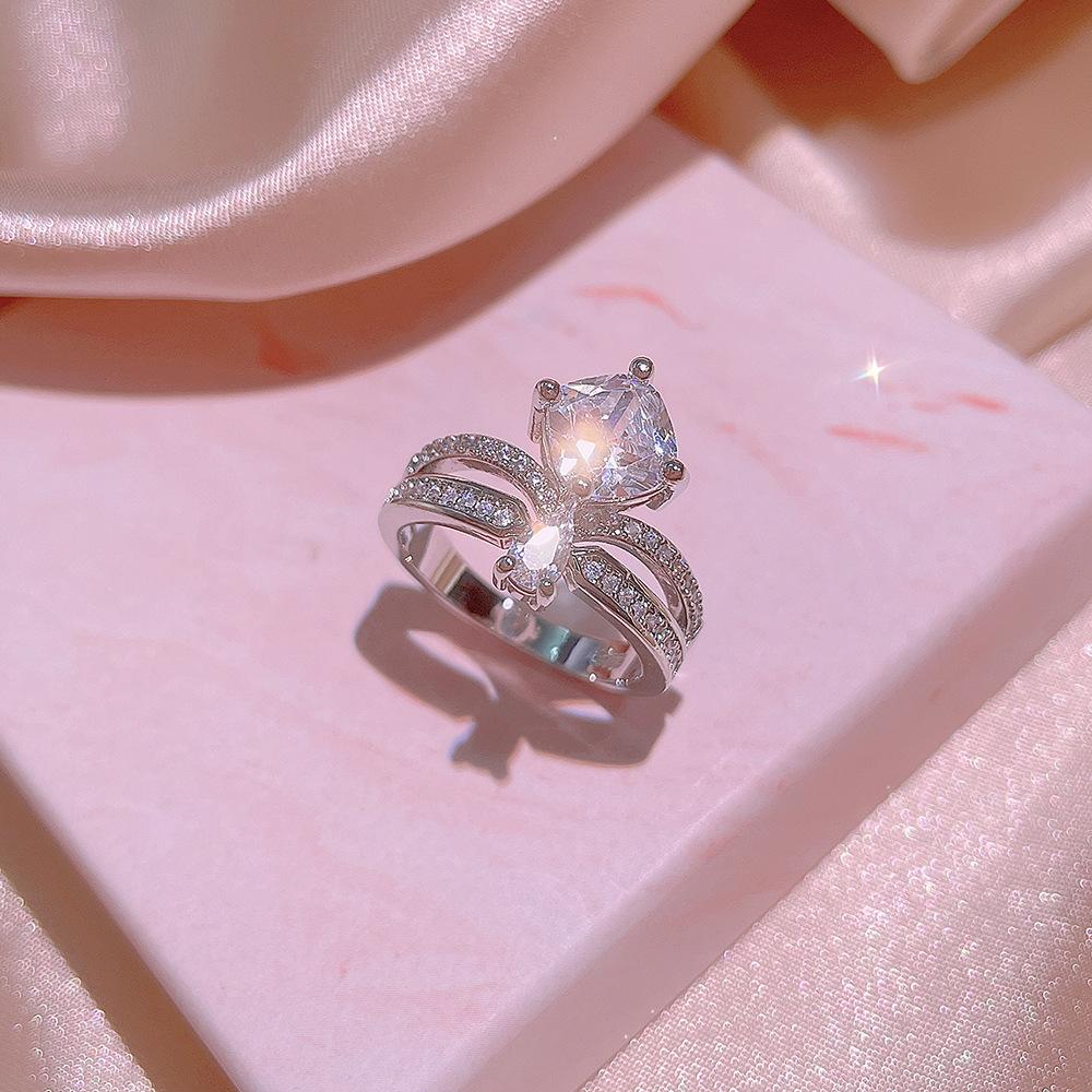 Fashionable and Trendy Diamond Rings, High End AAA Zircon Engagement Rings for Women, Classic Double Layer Ring Jewelry