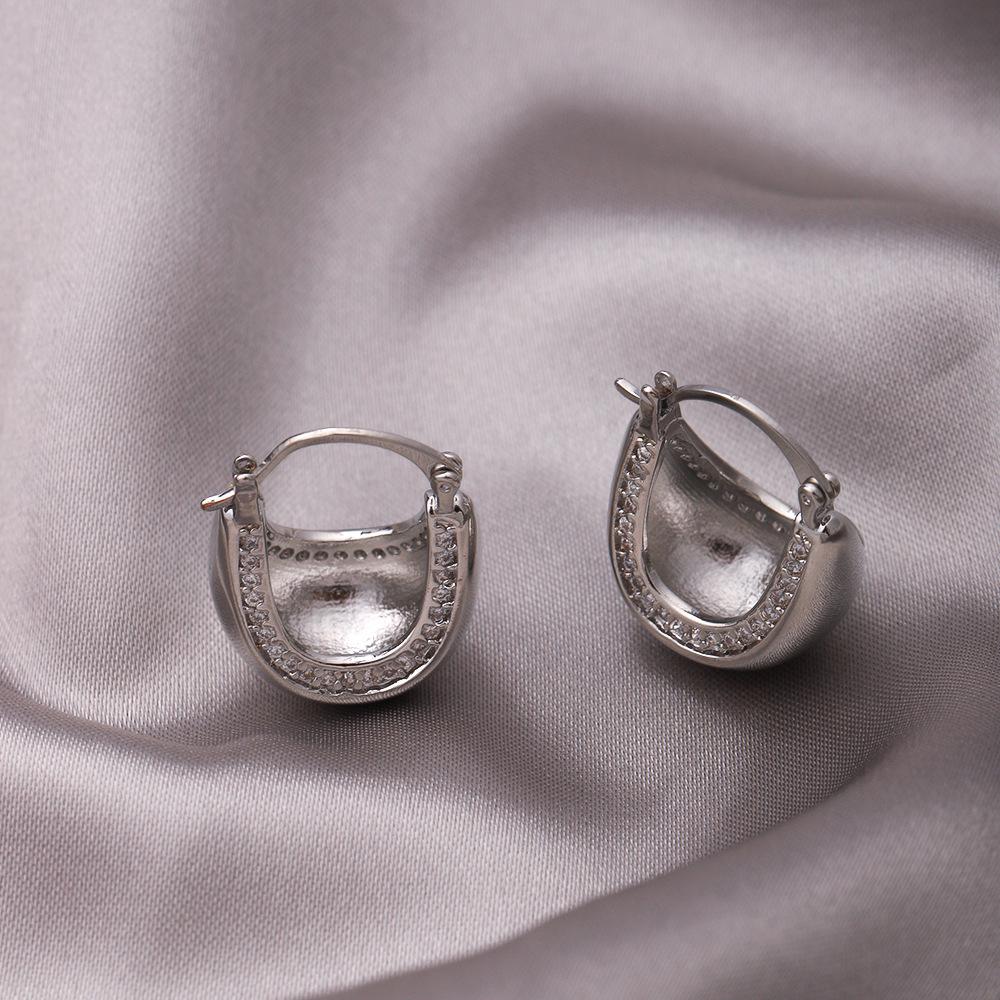 Vintage Irregular Woven Stud Earrings - Luxury Non-Fading European & American Style