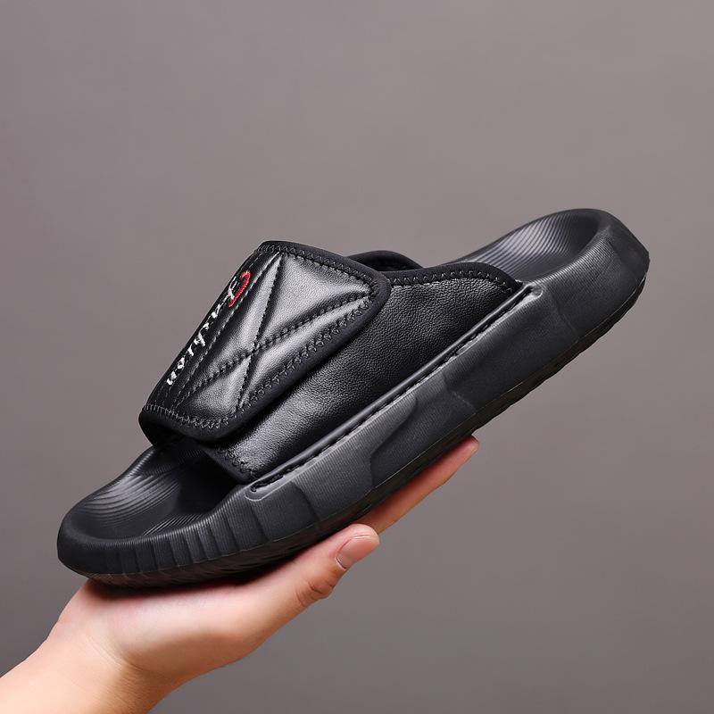 The first layer of sheepskin summer new men's slippers leather fashion wear sandals men's beach shoes one-word men's shoes