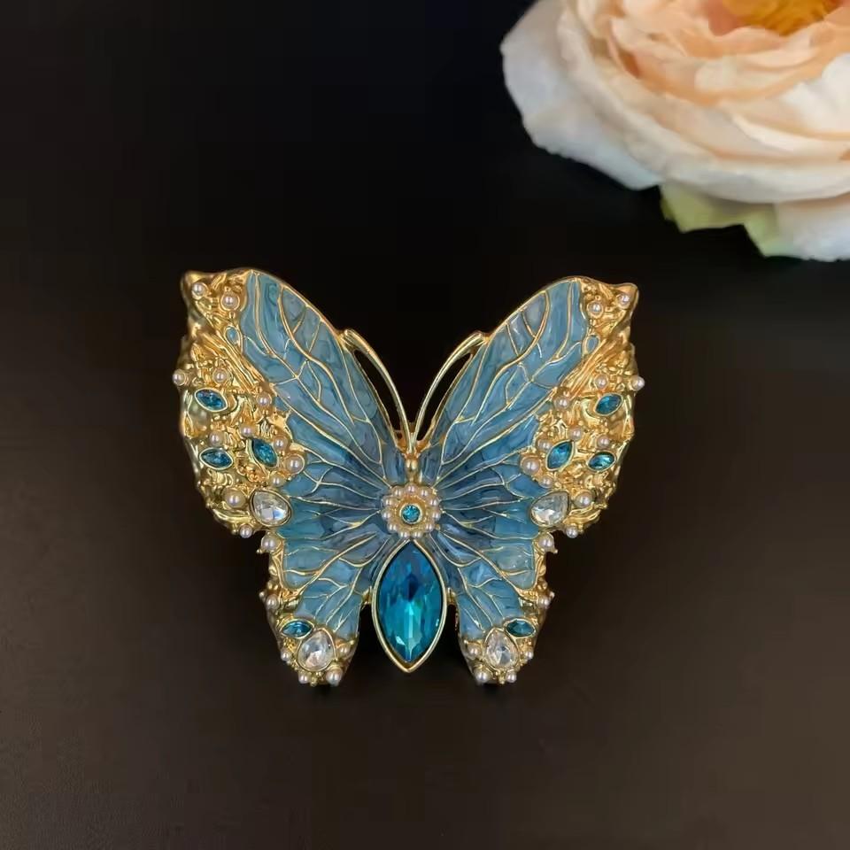 SKEDS Französische Schwere Handwerkskunst Schmetterlingsbrosche Damen Luxus Strass-Insekten-Anstecker Persönlichkeit Eleganter Schmuck Klassischer Schmuck