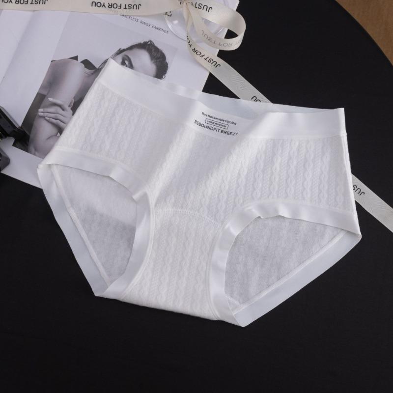Women's Spring and Autumn Simple Letter Mid Waist Breathable Skin Friendly Panties
