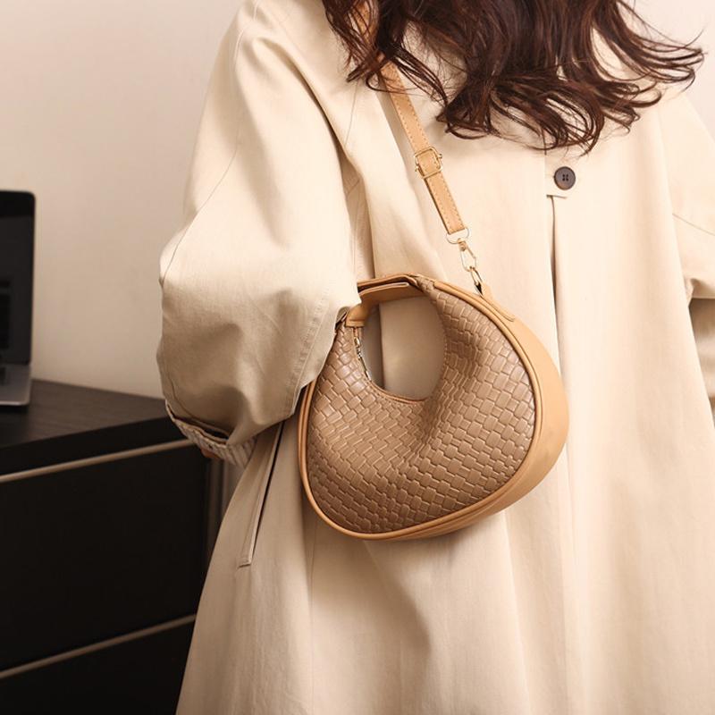 Ladies' PU Leather Shoulder Bag Solid Color Lattice Crossbody Bag Small Luxury Bag Trend Fashion