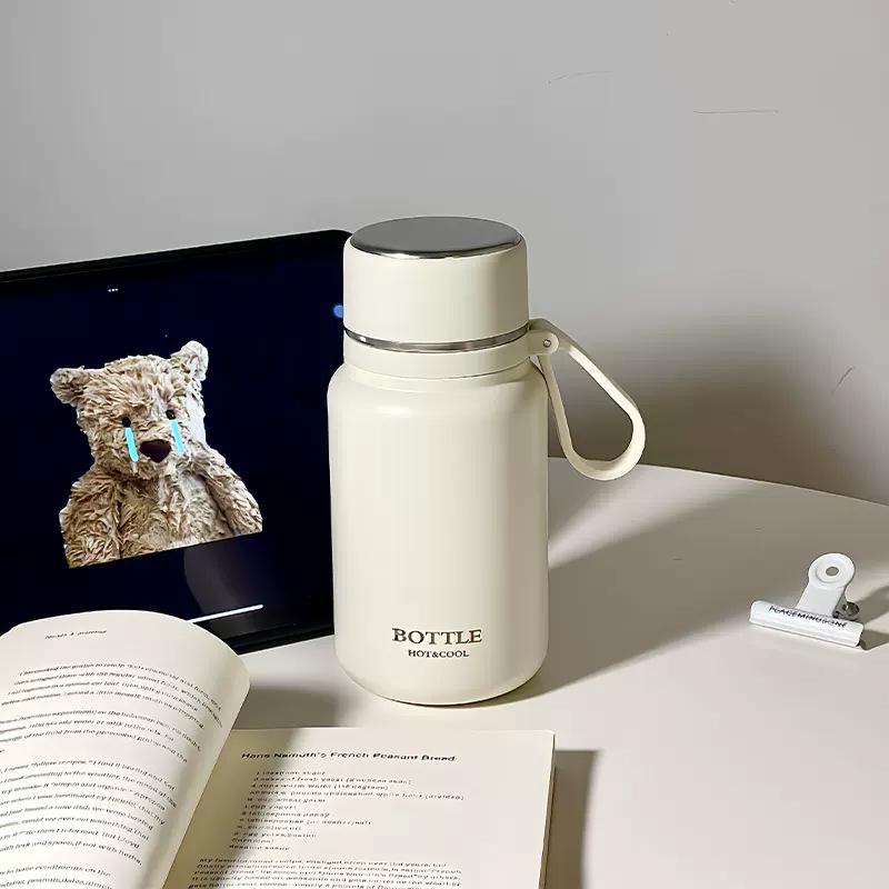 Stylish Stainless Steel Insulated Travel Cup with Tea Strainer