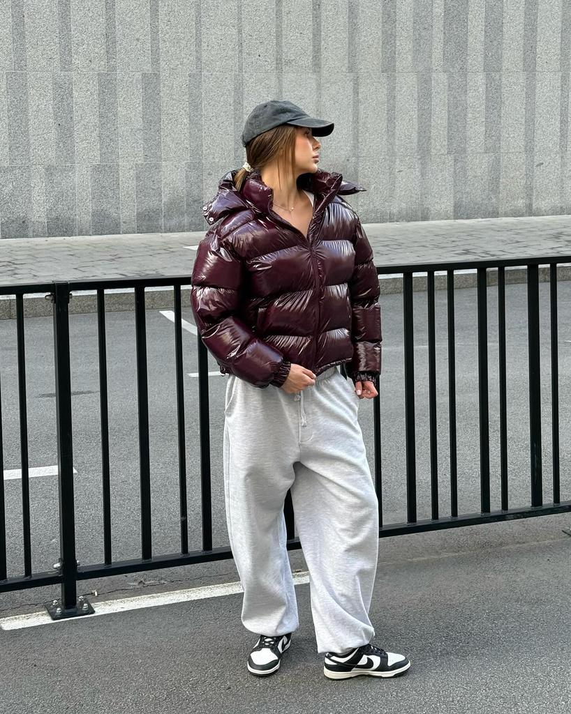 Damen Kurze Helle Gesicht Abnehmbare Mütze Daunenjacke Damen Warme, Schlichte und Modische Winterjacke 2025