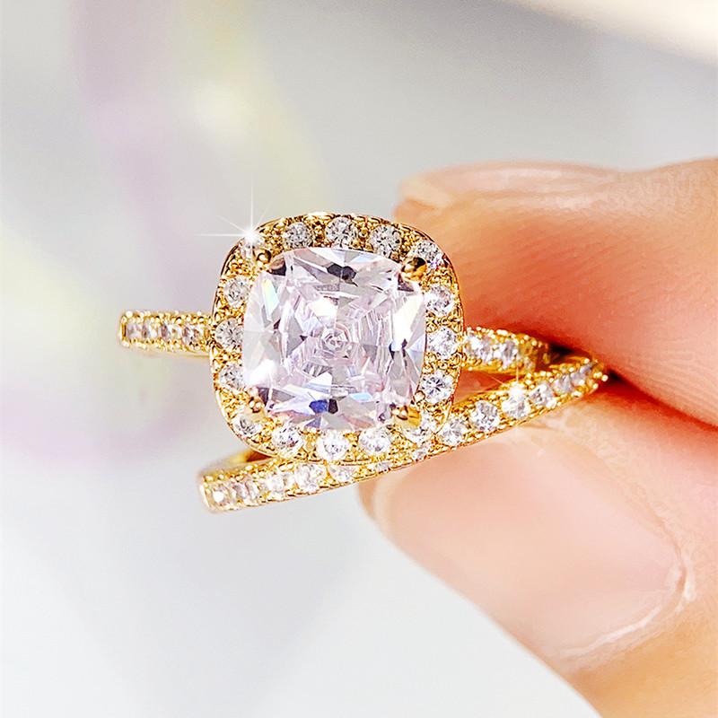 Huitan 2Pcs/Set Ring for Women Wedding Engagement Charming Finger Accessories Inlaid Shining CZ Elegant Party  Jewelry