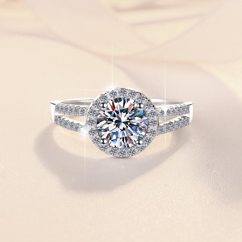 

V-Shaped Round & Baguette Moissanite Ring in 925 Sterling Silver for Women Size 12