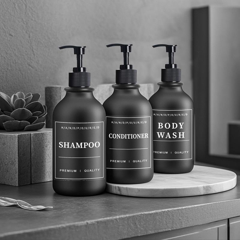 500ml Matte Black Lotion Bottle Plastic Refillable Bottle with Labels Wall-mounted Lotion Bottle Holder Shampoo Conditioner
