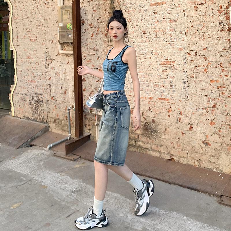 2025 Spring/Summer American Retro High-Waisted Distressed Denim Mid-Length Women's Shorts, Versatile Loose Wide-Leg 5-Point Pants