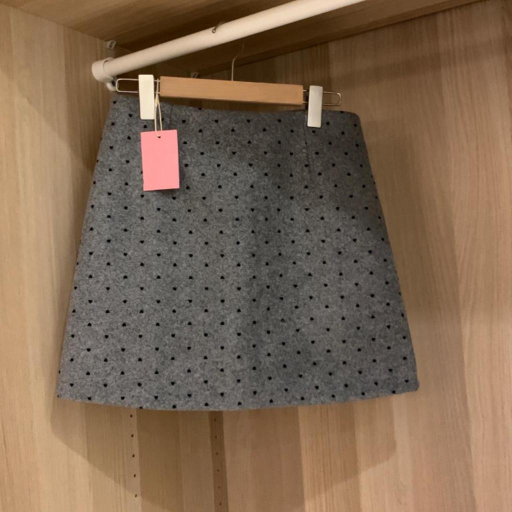 Korean Retro Polka Dot Plus Size Woolen A-line Skirt - High Waist, Slimming, Autumn/Winter.