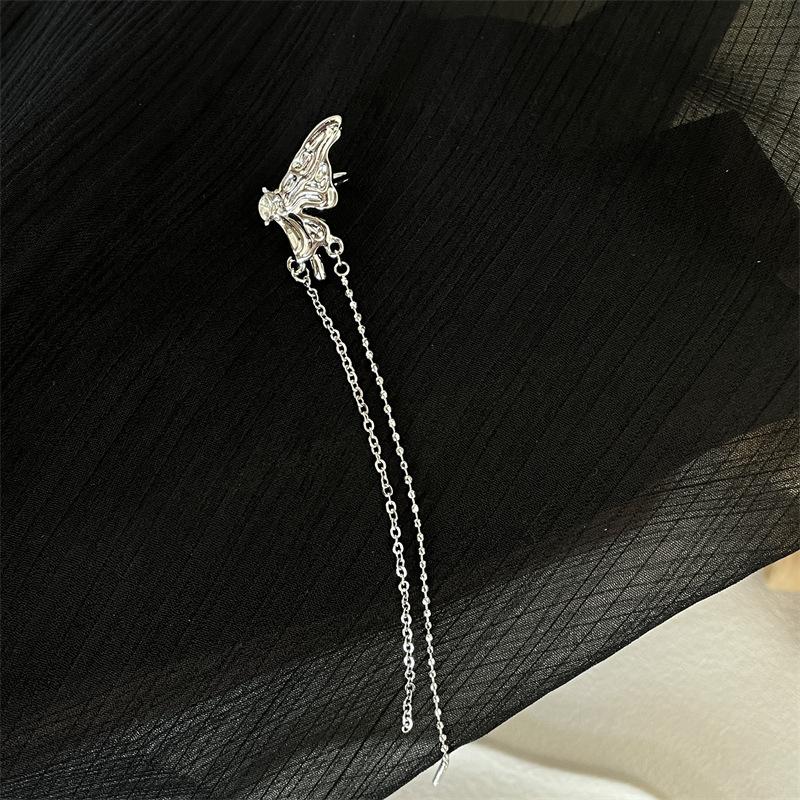 Simple Butterfly Ear Hanging Women'S Ear Clips Without Ear Piercings, High-End Niche Earbone Clips, Earrings, Long Fringed Elf Earrings, Tide
