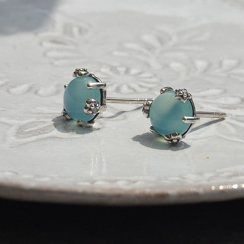 Martha dans le grenier carmella