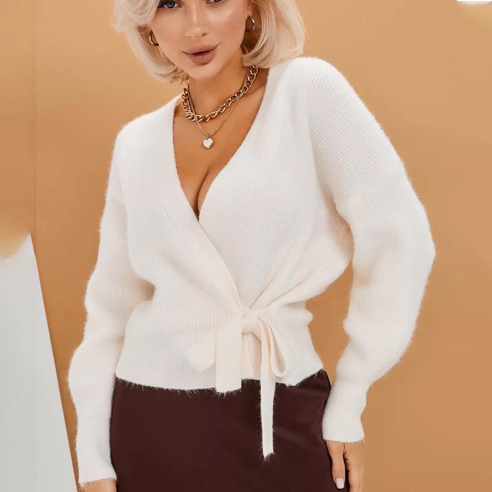 

2025 Осень Сексуальный вязаный кардиган с V-образным вырезом и завязками - Лестное пальто для европейских и американских женщин XL белый