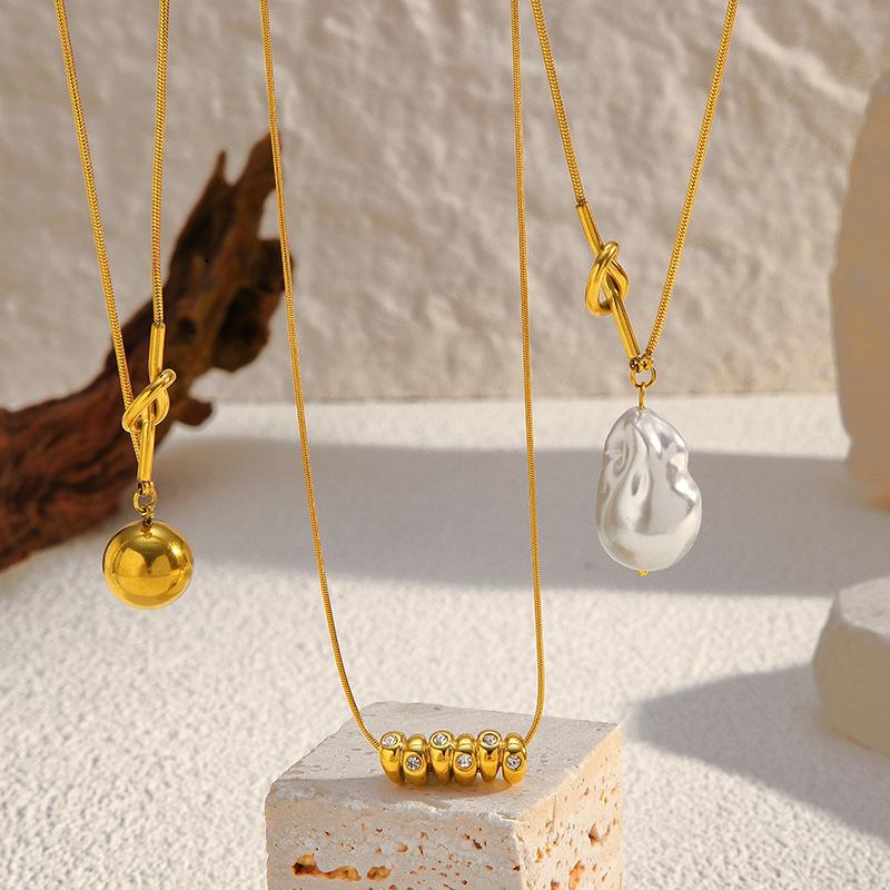 Luxury Titanium Steel Necklace For Women Gold Elegant Pendant Minimalist Design Long Lasting Jewelry
